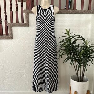 HOUSE OF HARLOW Women’s Navy Blue and White Knit Bodycon Dress Size Small NWT